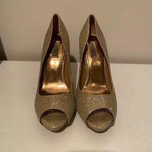 Badgley Mischka Sparkly Champagne 5” Heels Size 8.5